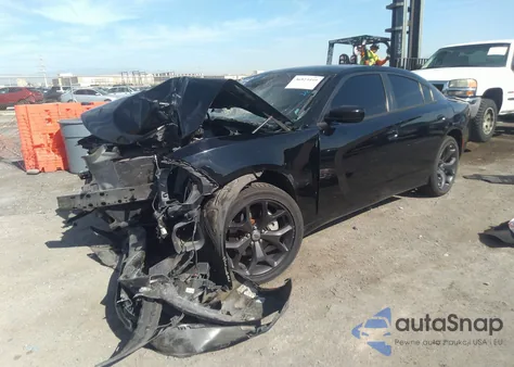 2017 Dodge Charger Sxt Rwd z USA, uszkodzony, nr VIN 2C3CDXHGXHH667584